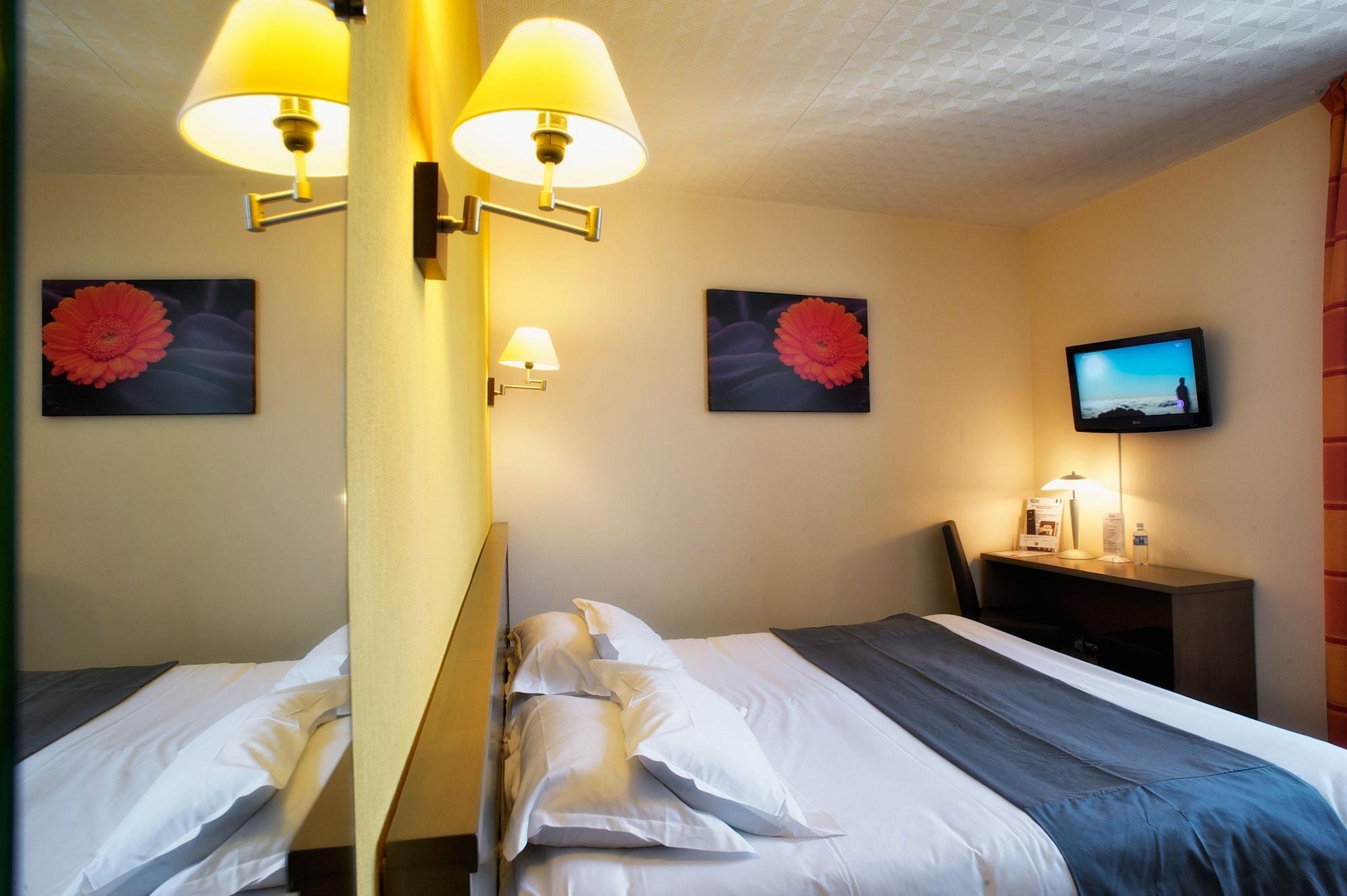 Brit Hotel Le Surcouf Сен-Мало Экстерьер фото