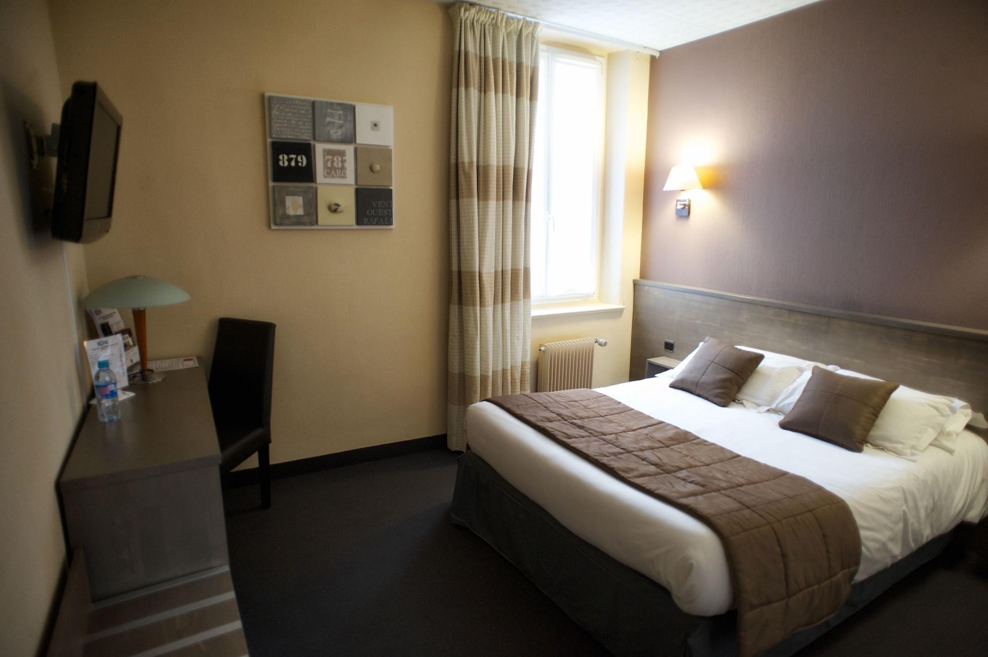 Brit Hotel Le Surcouf Сен-Мало Экстерьер фото
