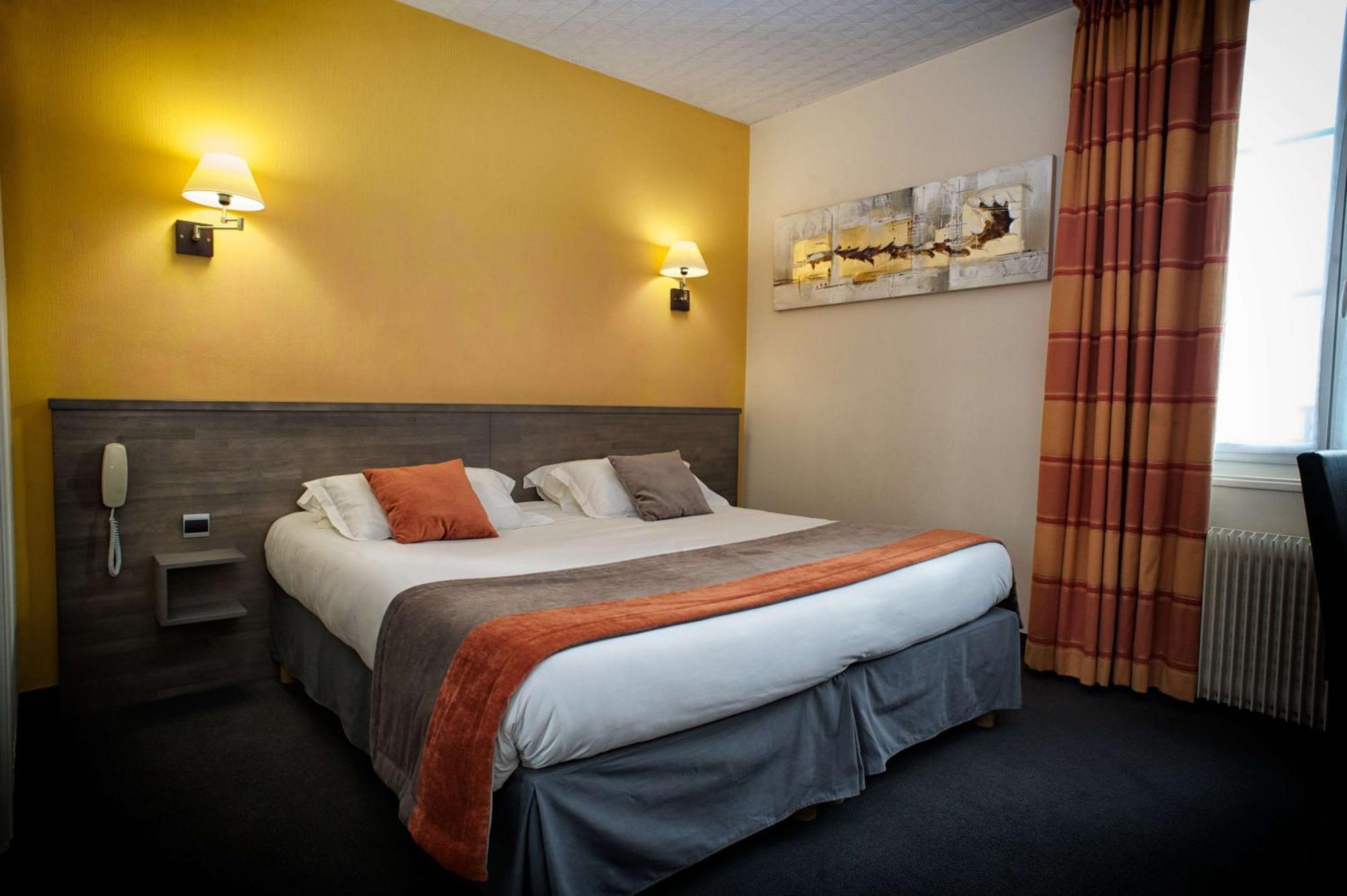Brit Hotel Le Surcouf Сен-Мало Экстерьер фото